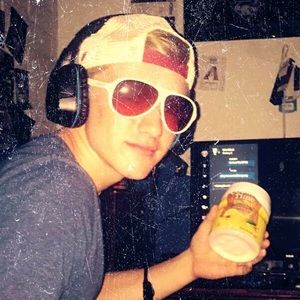 Meet your Posher, Anthony